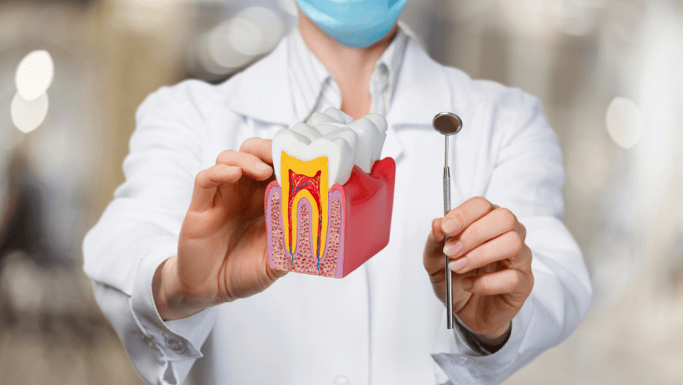 tratament endodontic